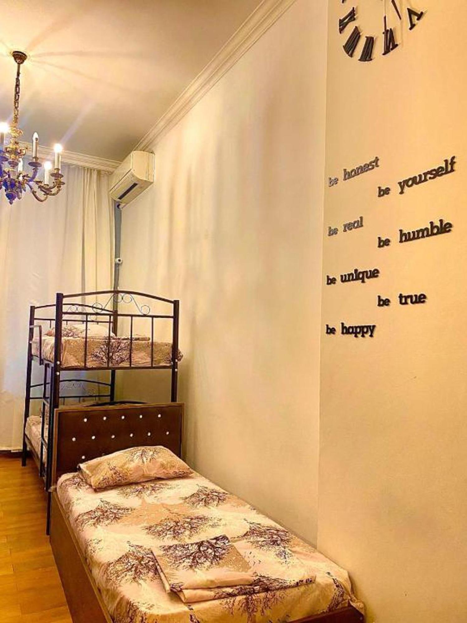 S T Hostel Formerly Sth Hostel Baku Kültér fotó
