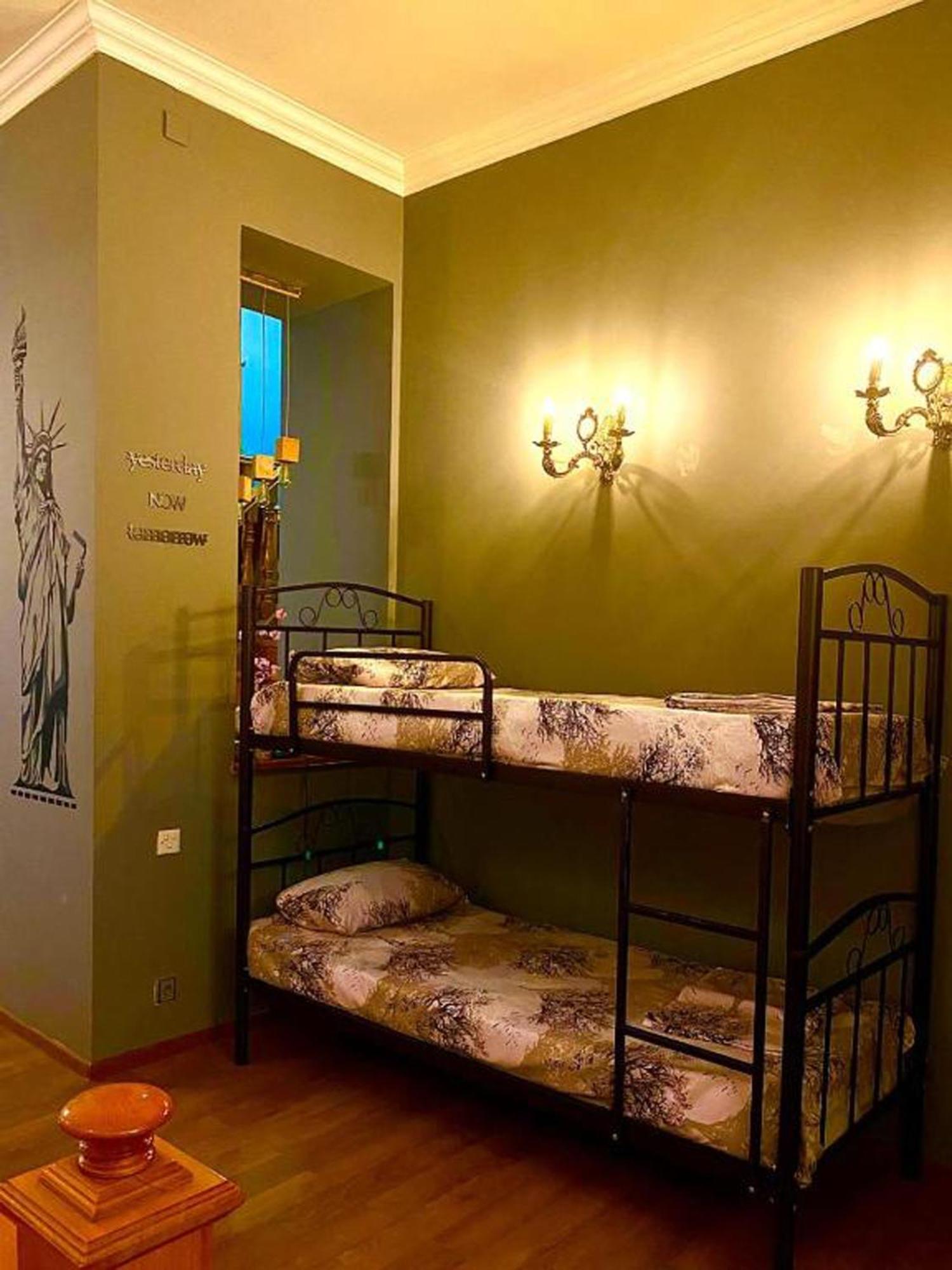 S T Hostel Formerly Sth Hostel Baku Kültér fotó
